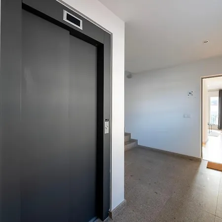 Joivy Olimpio Studio In The Heart Of The City Lägenhet *